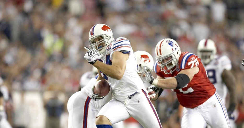 Naming the best Buffalo Bills front-7 defenders from the last 25 years