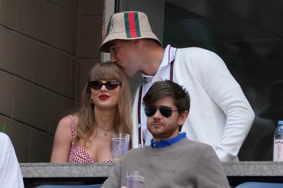 Travis Kelce Insists That He and Taylor Swift Aren’t Looking for Attention