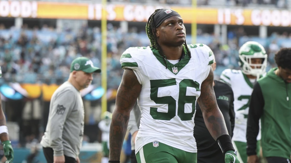 Aaron Glenn challenged Quincy Williams to get better this season