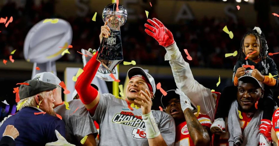 Arrowheadlines: 2019 Chiefs named 10th best team of 21st century