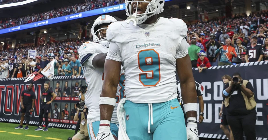 “Back with my guy Arthur Smith”: Jonnu Smith shares his excitement to be a Steeler