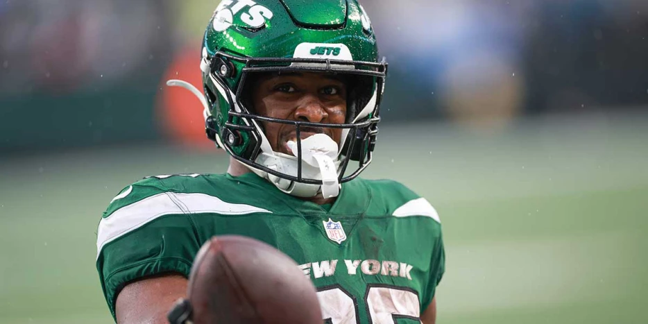 Jets fans will love Breece Hall’s ‘win now’ message heading into 2025