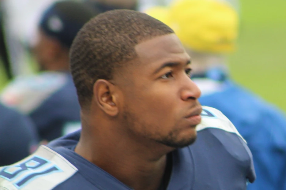 Jonnu Smith Reveals Why Dolphins Traded Him to Steelers