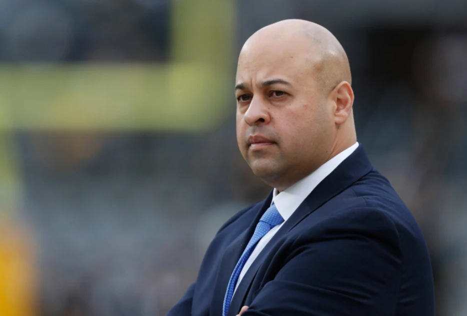 Steelers Extend GM Omar Khan