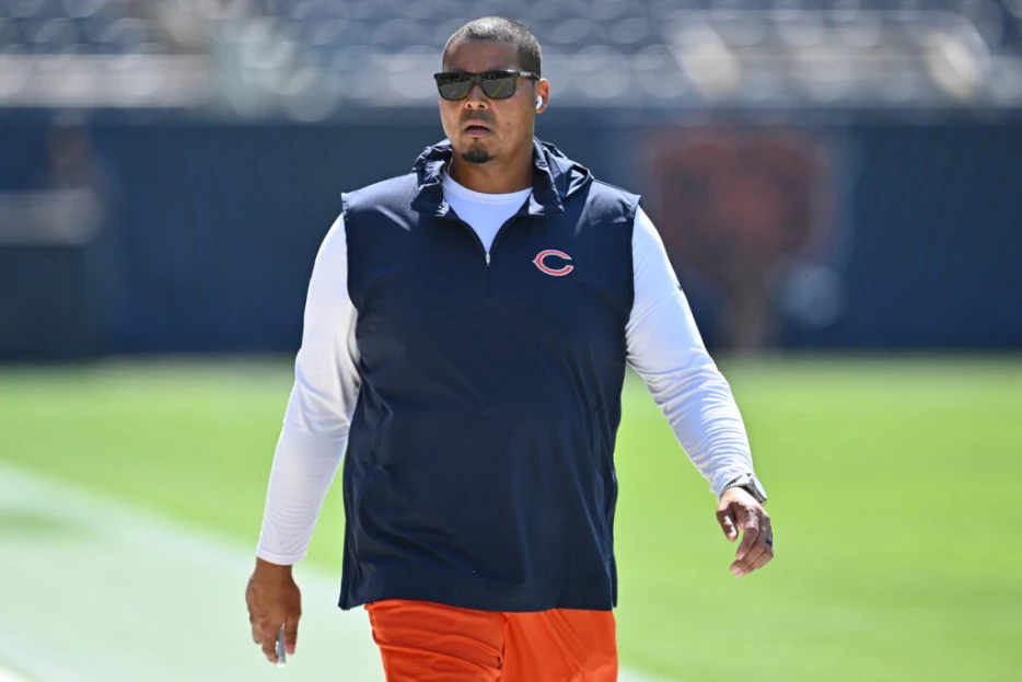 Bears Unlikely To Pursue Notable Edge Rush Addition?