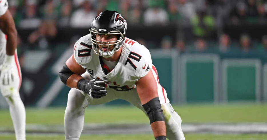 Falcons post-draft roster review: Grizzled veterans dominate tackle