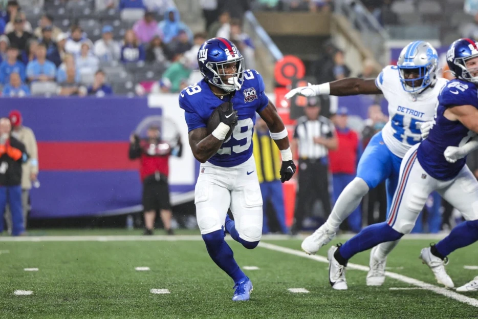 NFC Notes: Dallas Goedert, Tyrone Tracy, Commanders, Eagles, Giants