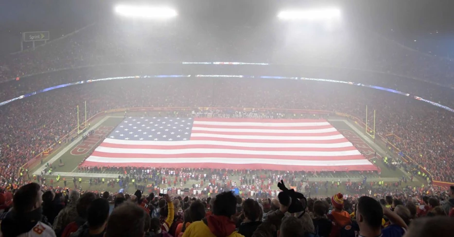 Saturday Night Open Thread Offseason Week 21: Red, White and Sacre-Blue!