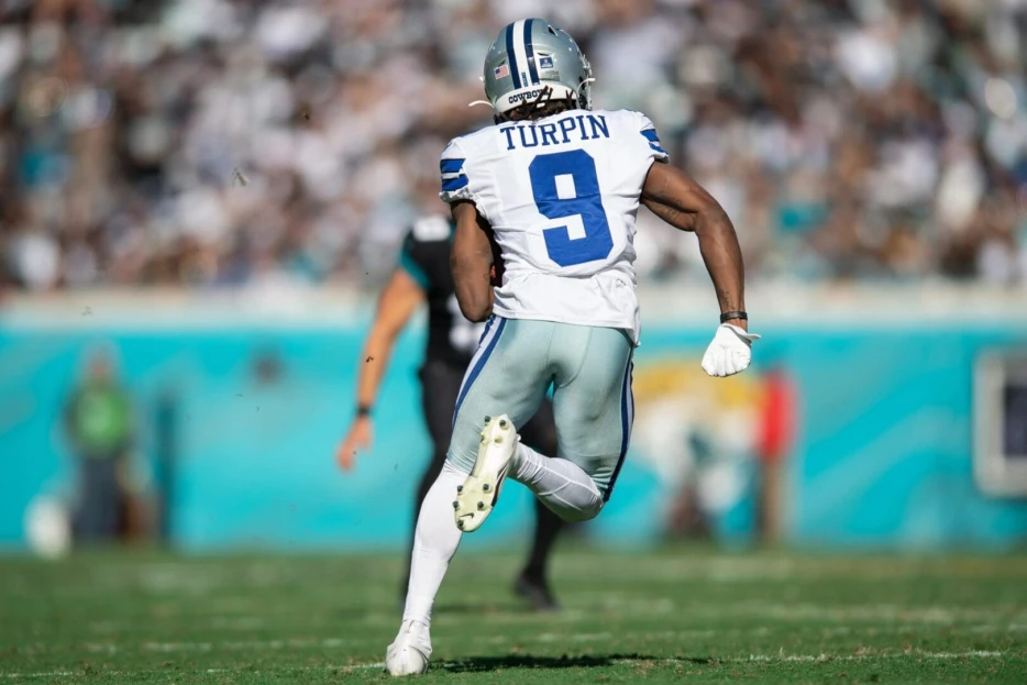 Cowboys WR KaVontae Turpin Arrested On Weapon &amp; Marijuana Charges