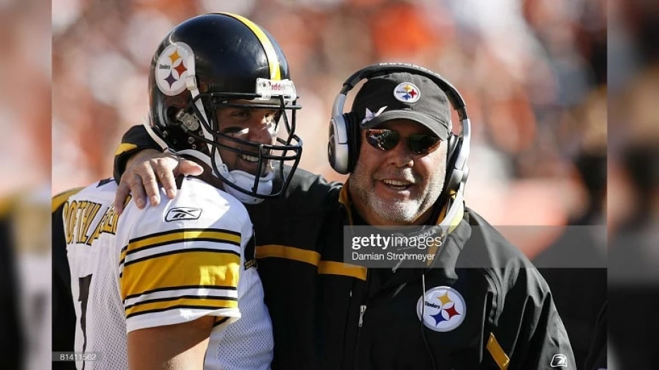 ‘He Called The Whole Show’: Bruce Arians Explains How Ben Roethlisberger Handled No-Huddles