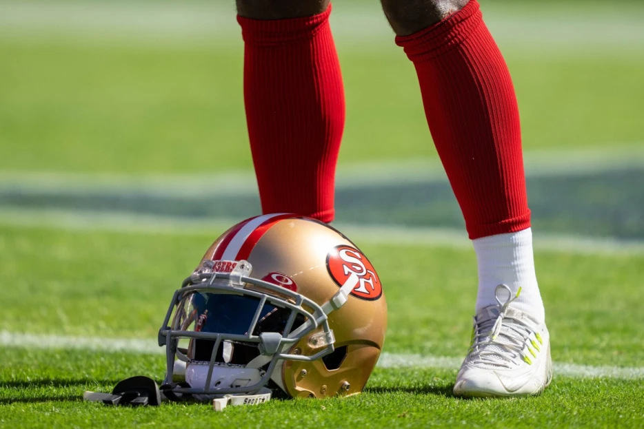 NFC Notes: George Kittle, Fred Warner, Brock Purdy, 49ers, Cardinals, Rams
