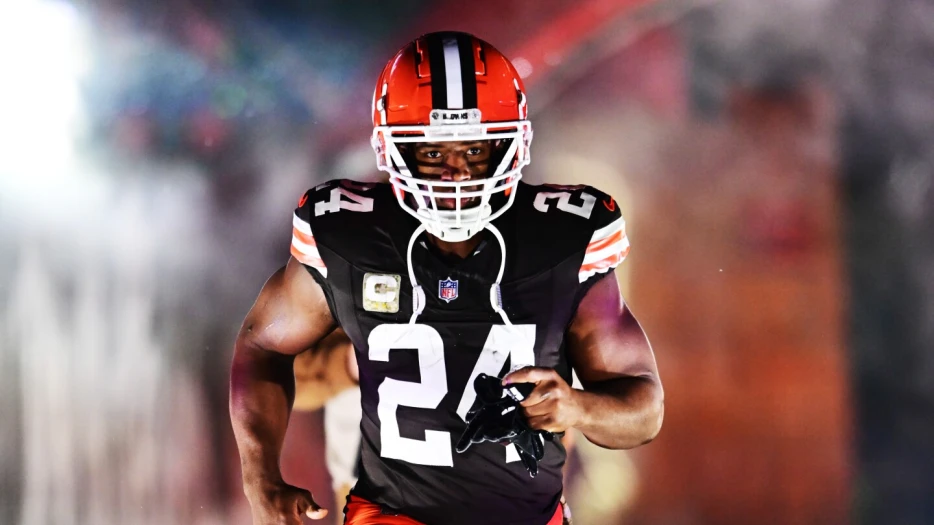 Nick Chubb passes physical, signs one-year, $2.5 million contract with Texans