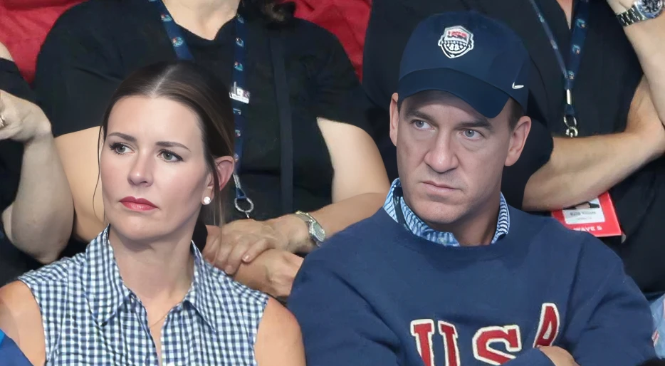 Peyton Manning’s Jaw-Dropping Wife, Ashley Is Going Viral In Red Bikini After Rare Sighting