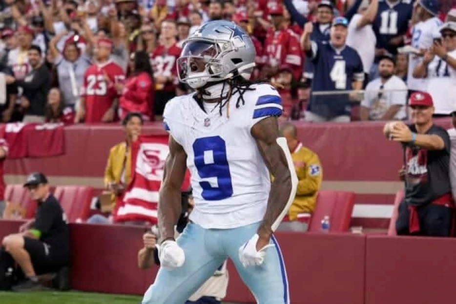 Cowboys All-Pro arrested; charged with 2 misdemeanors