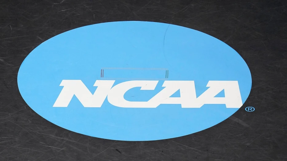 Judge approves landmark college sports settlement