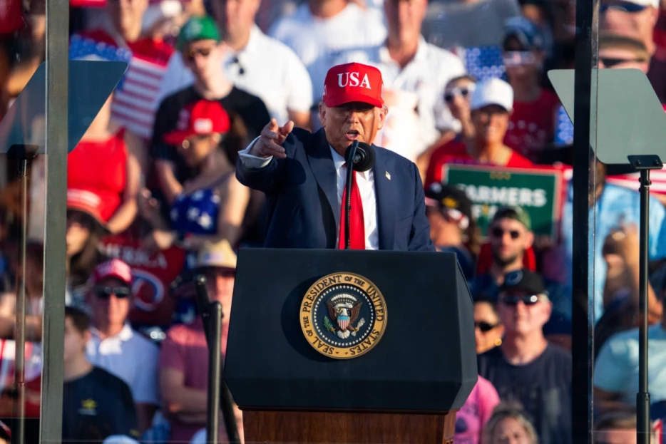 Donald Trump: I wouldn’t have changed team name to Washington Commanders