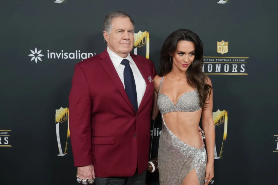 Emails Reveal What UNC Donors, Alumni Really Think About Bill Belichick and His Girlfriend: ‘Already an Embarrassment’