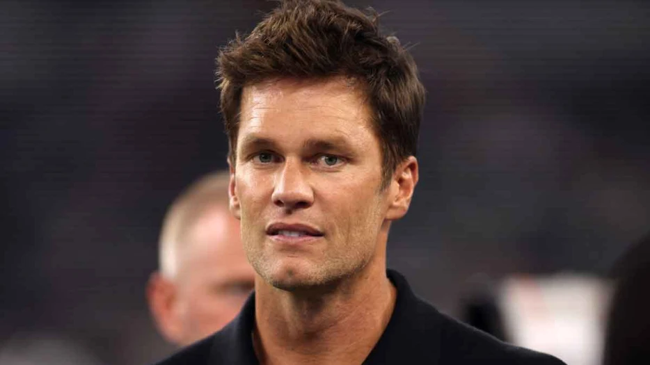 Mark Wahlberg teases ditching Patriots for Raiders nation thanks to Tom Brady