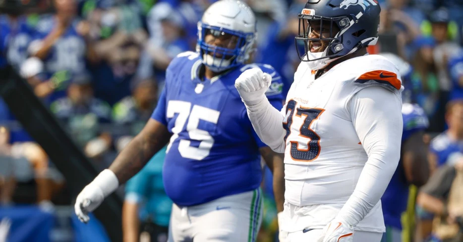 Will Anthony Bradford remain the starting right guard n 2025?