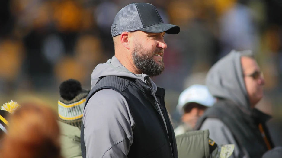 Ben Roethlisberger teases how Steelers busy offseason is impacting his kids