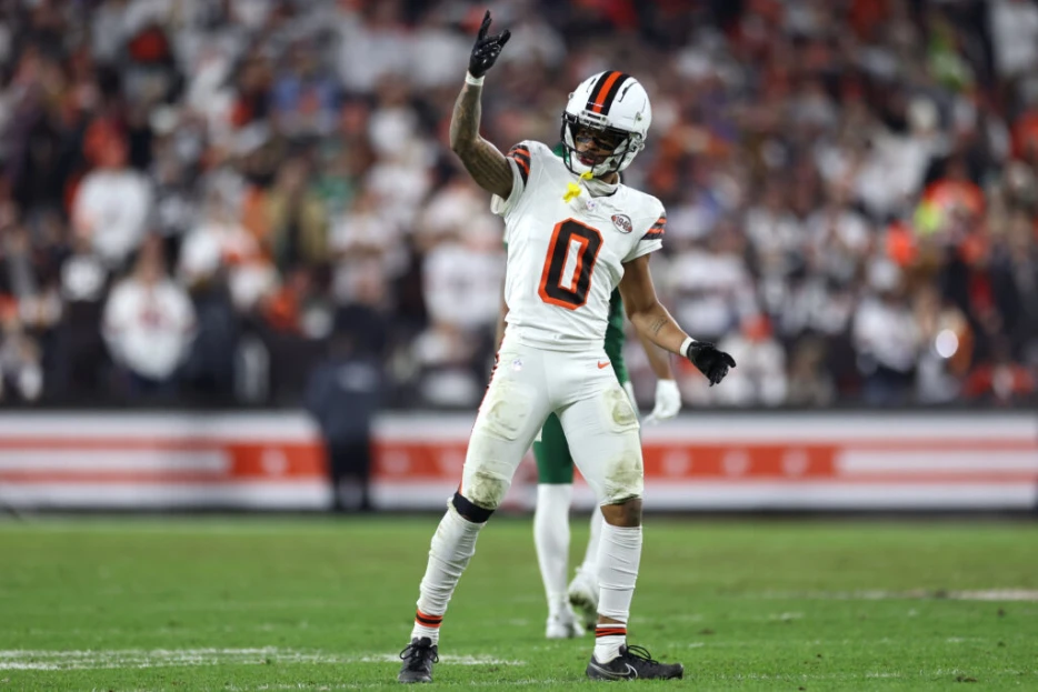 Browns Could Try To Trade CB Greg Newsome