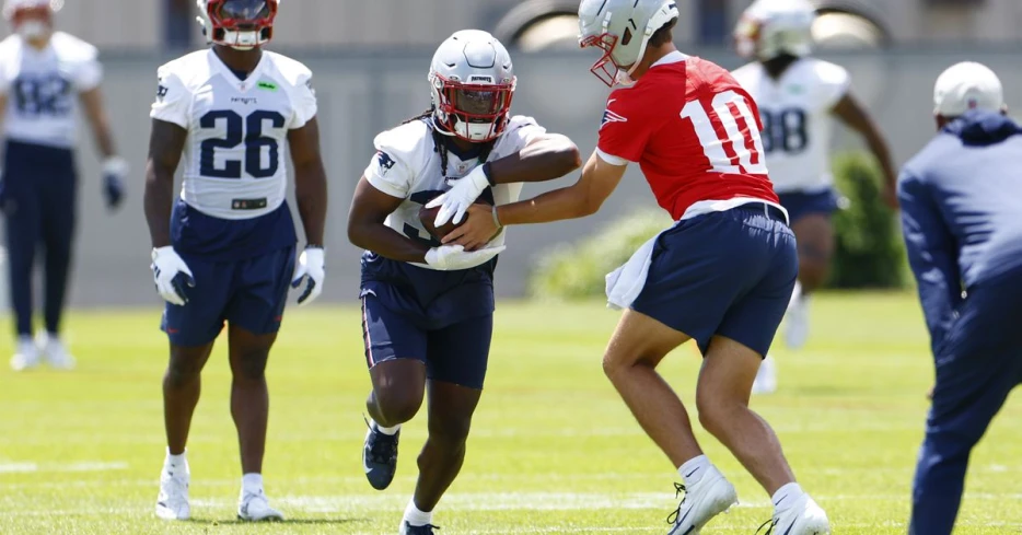 New England Patriots links 7/09/25 - Preview: Running backs; Stevenson’s contract a mistake?