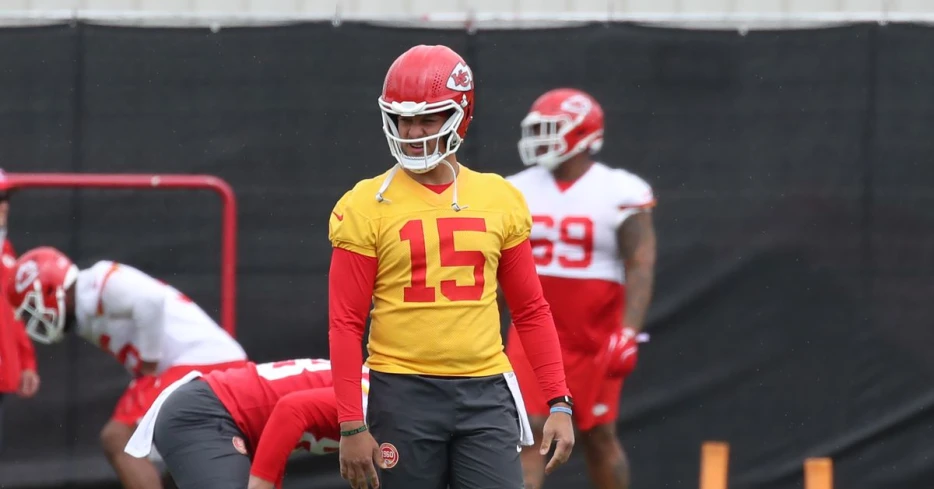 Patrick Mahomes’ trainer deletes rant at radio host who called Chiefs’ QB ‘fat’