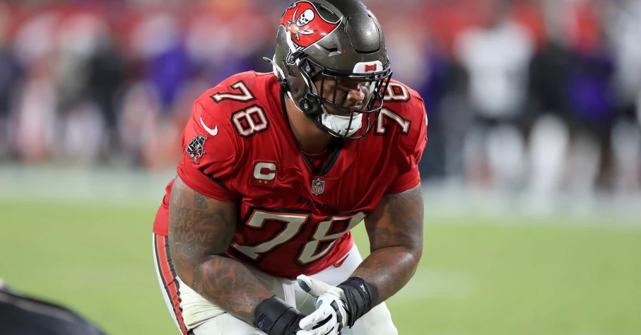 Tristan Wirfs to miss start of the season after undergoing surgery