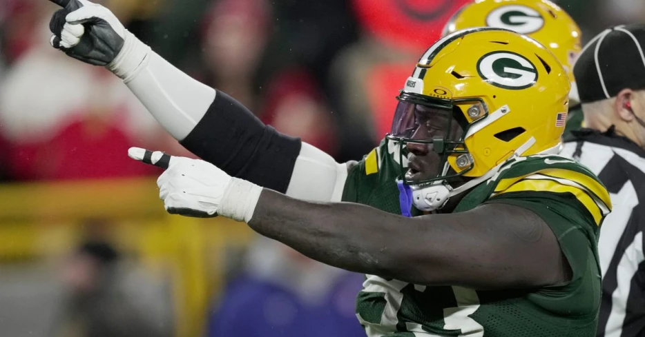 Wednesday Cheese Curds: Is Kenny Clark in decline?