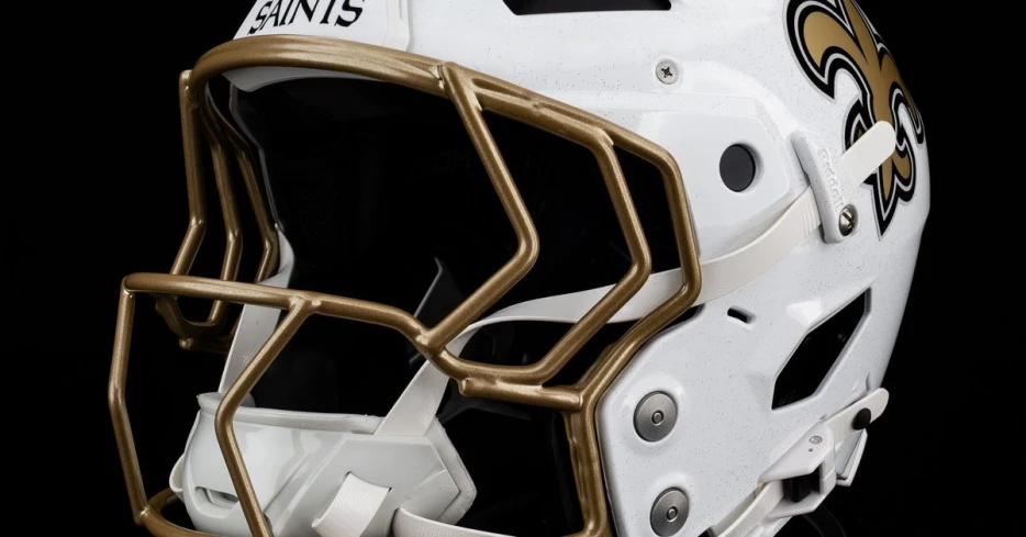 Fleur-de-Links, July 10: Saints unveil new alternate helmet