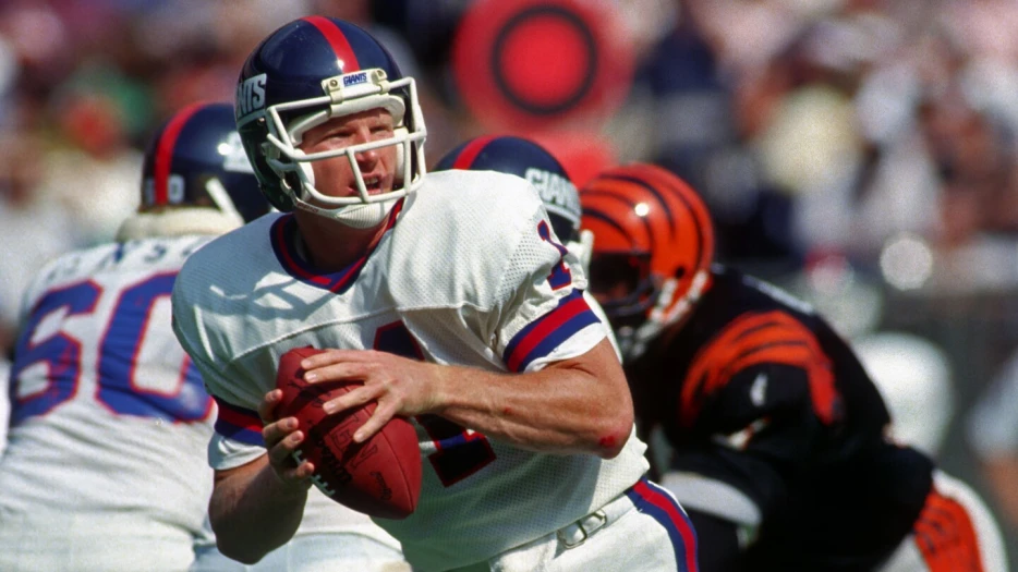 Morehead State will name its football stadium after Phil Simms