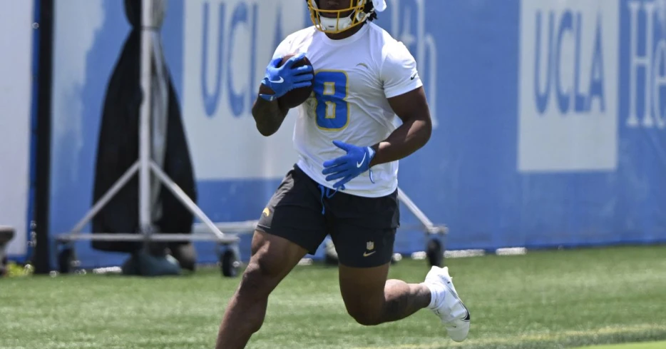 Omarion Hampton deemed top rookie back by former NFL star