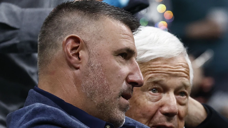 Robert Kraft Reveals Expectations For Mike Vrabel, Patriots In 2025