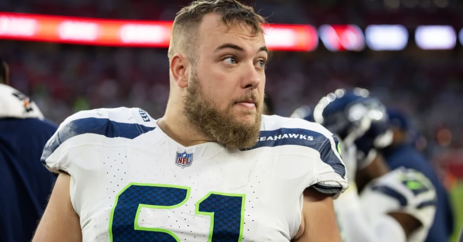 Pre-Snap Reads 7/11: Where does Jalen Sundell fit in the Seahawks plans?