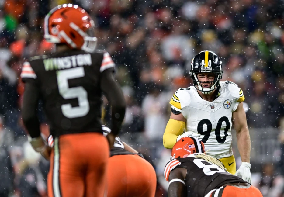 Ex-NFL WR Thinks Steelers Would Be the Browns Without T.J. Watt