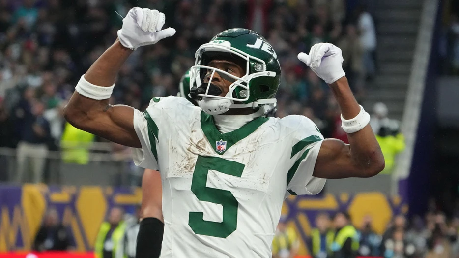 Jets’ Garrett Wilson agrees to $130 million extension