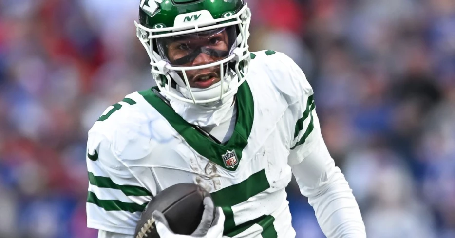 Jets sign WR Garrett Wilson to 4-year, $130 million extension