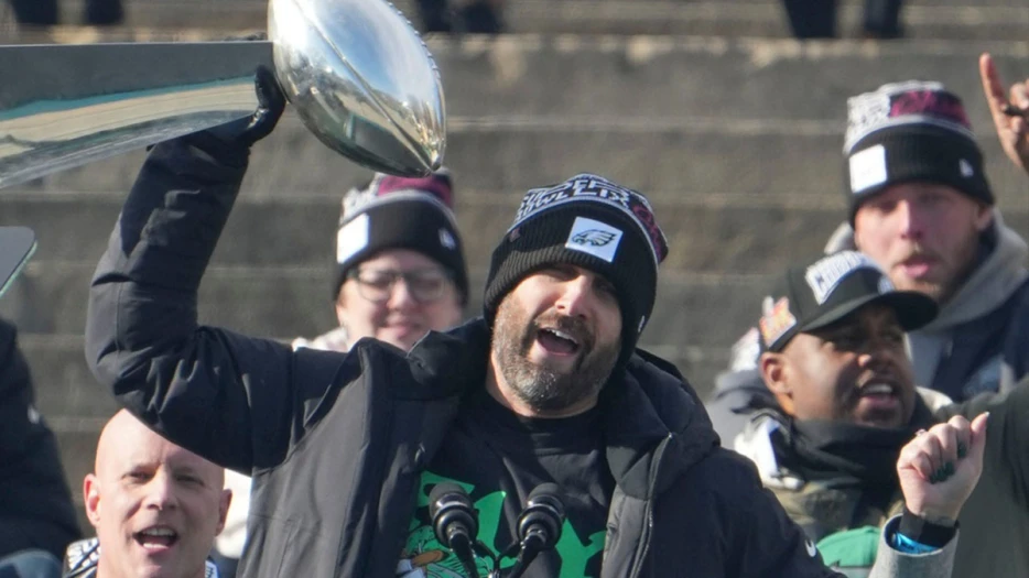 Adam Schefter breaks down Eagles NFC East repeat problem