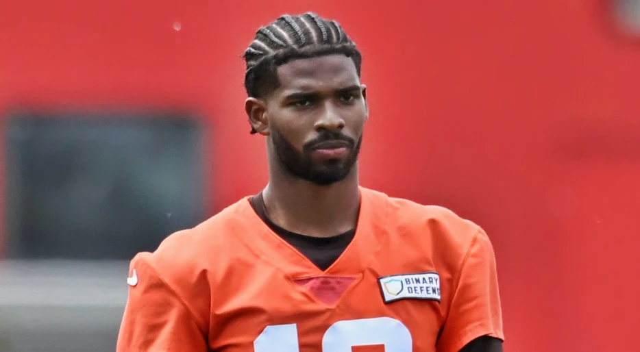 Browns’ Blockbuster Trade Sends Shedeur Sanders to Bills in Jaw-Dropping Proposal That Makes Sense