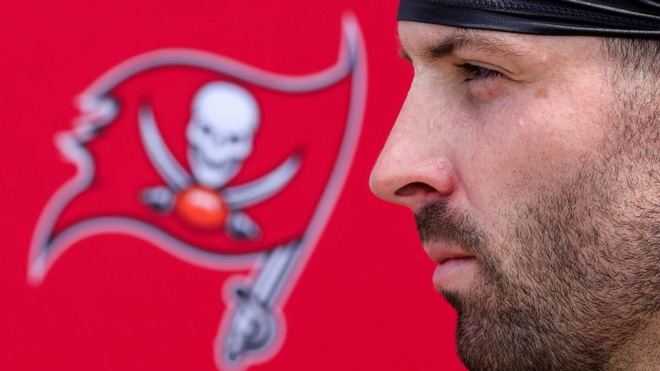 Buccaneers unveil 1976 throwback uniforms with epic video