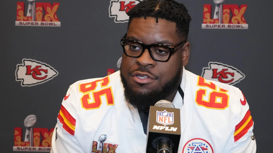 Chiefs’ Trey Smith still having extension talks before deadline