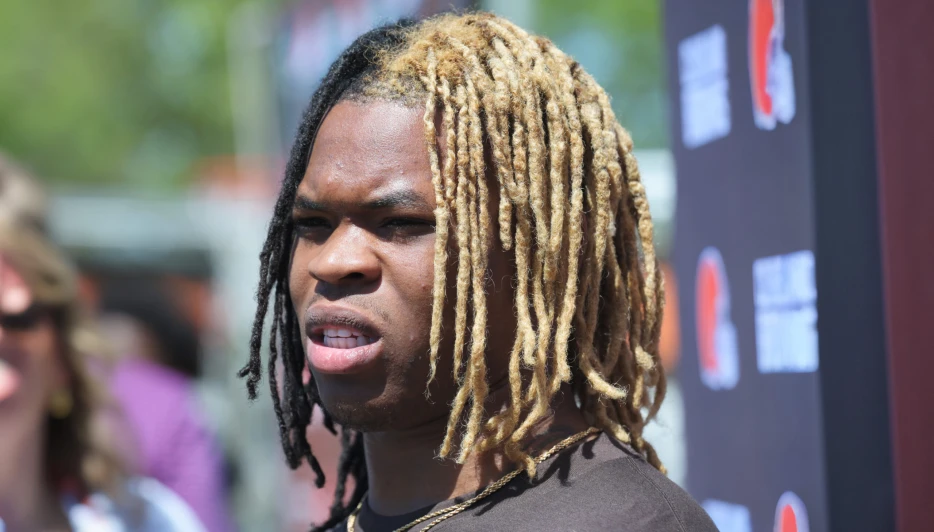 Suspicious Details Emerge On When Browns Quinshon Judkins Girlffriend Actually Went To Police