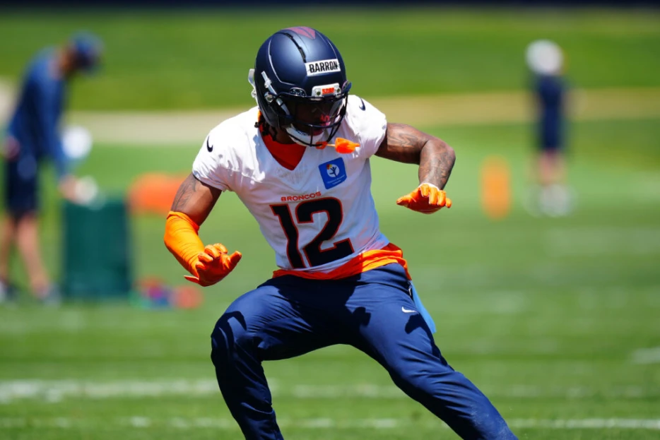 Broncos Sign First-Round CB Jahdae Barron