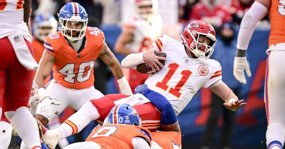 Horse Tracks: Competition in the AFC West is going to be severe this season