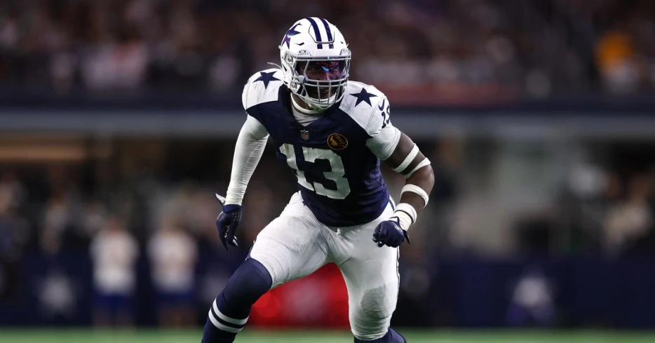 NFL personnel rank DeMarvion Overshown as a top ten linebacker