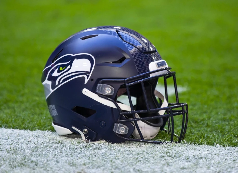 Seahawks Activate Four Players From Non-Football Injury List