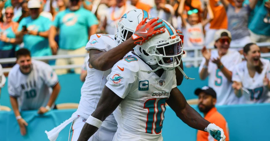 Tyreek Hill still ranks highly in ESPN wide receivers list despite down year