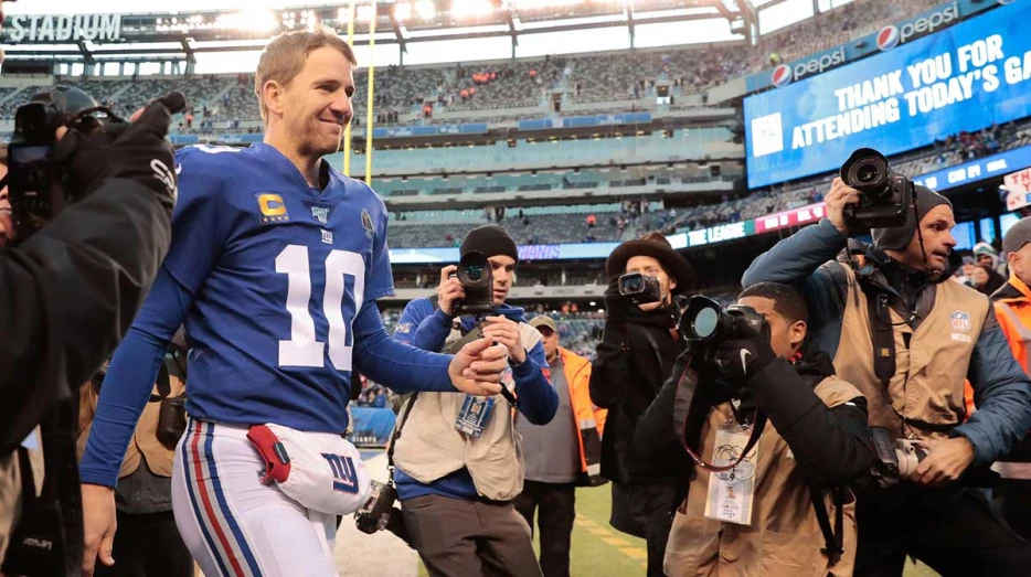 Former Giants All-Pro safety did not stutter with Eli Manning Hall of Fame take