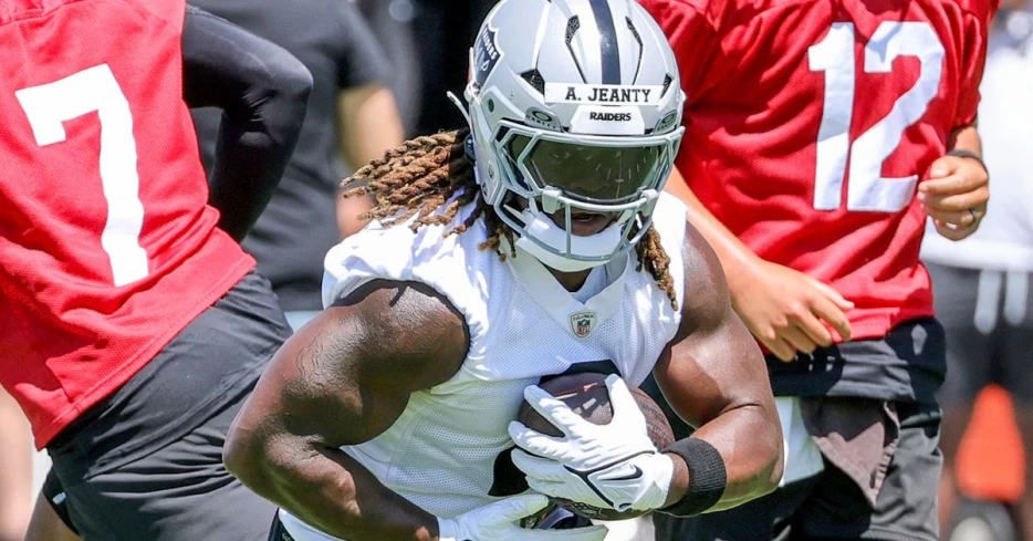 Submit your training camp mailbag questions!