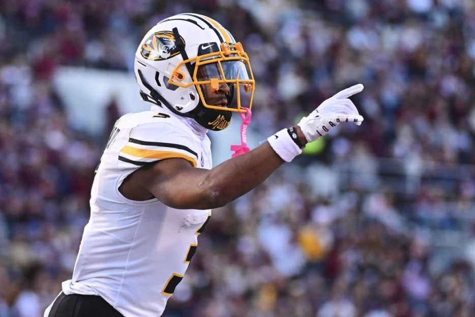 Bears Sign Second-Round WR Luther Burden III, Wrap Up Draft Class